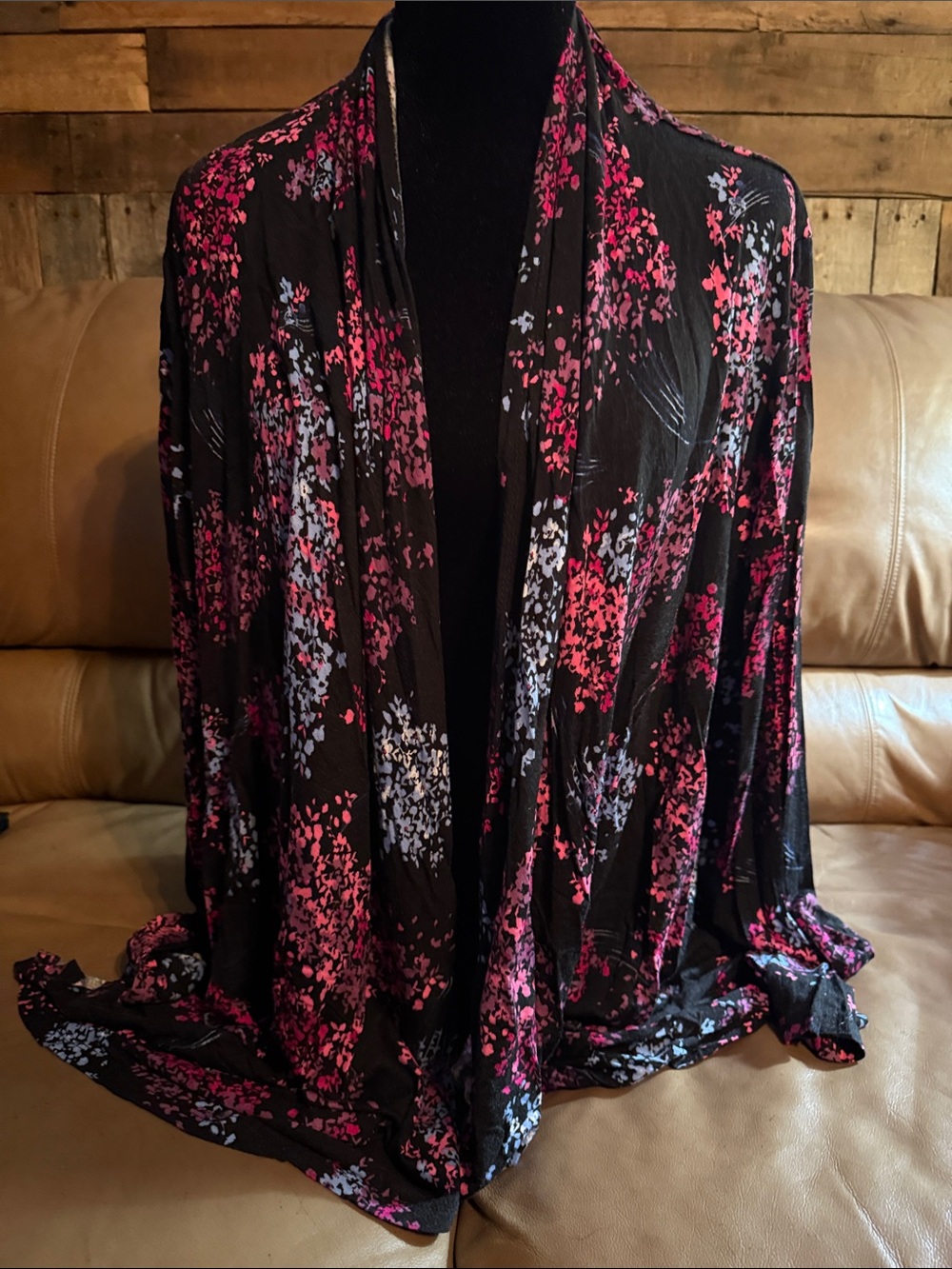 Lane Bryant Black Floral Open-Front carsiganRobe with Pink & Lavender Blossoms